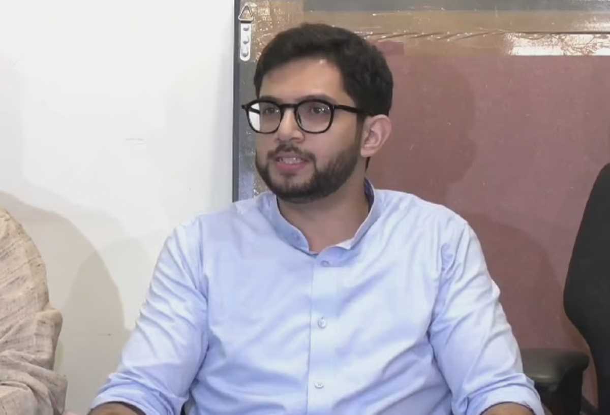 अतीत की बजाय भविष्य पर होनी चाहिए चर्चा, भाजपा का चुनावी हिंदुत्व बेनकाब : आदित्य ठाकरे